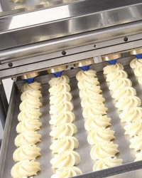 Kuru Pasta Dökme makinaları